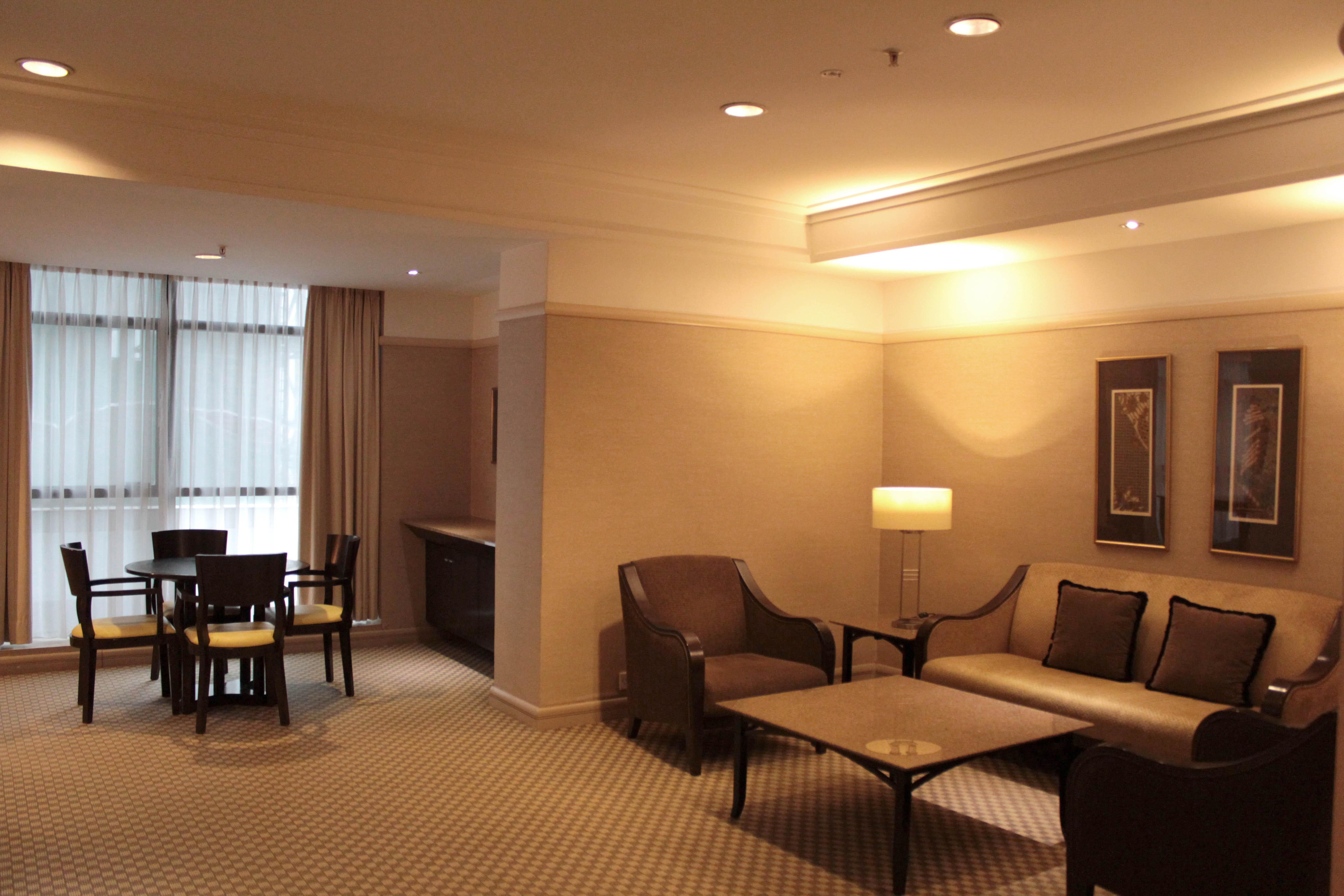 Pacific Regency Hotel Suites — Bilder 3